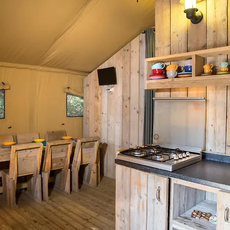 Etruria Camping Village Kamp alanı Marina di Castagneto Carducci
