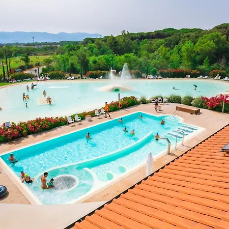 Campsite Etruria Camping Village Marina di Castagneto Carducci